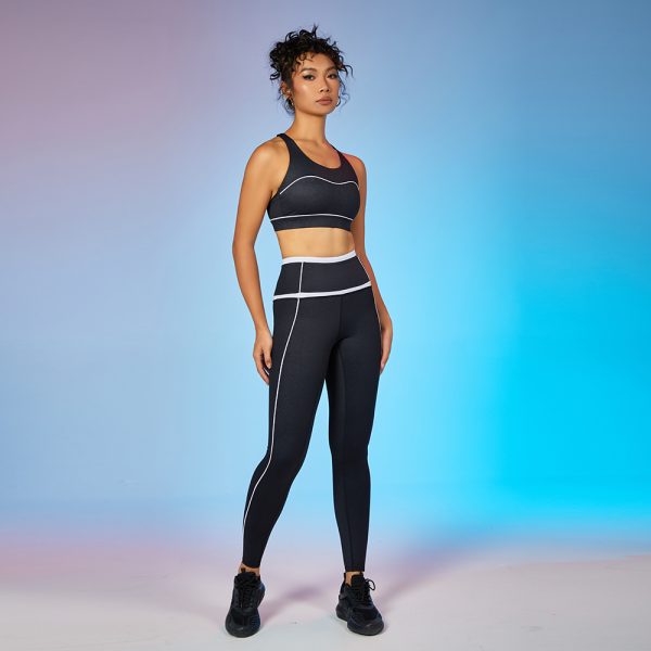 Adjustable Straps Sports Bra 4