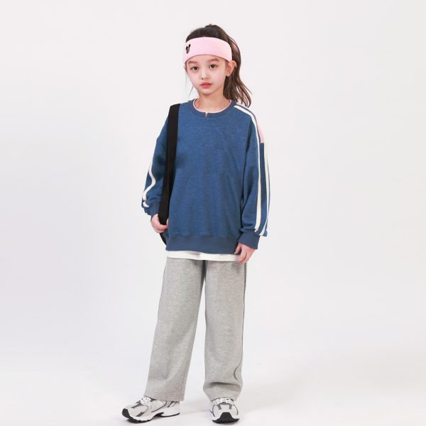 Kids' Colorblock Sweatshirt (1)