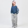 Kids' Colorblock Sweatshirt (2) Kids' Colorblock Sweatshirt (2)
