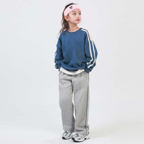 Kids' Colorblock Sweatshirt (2)